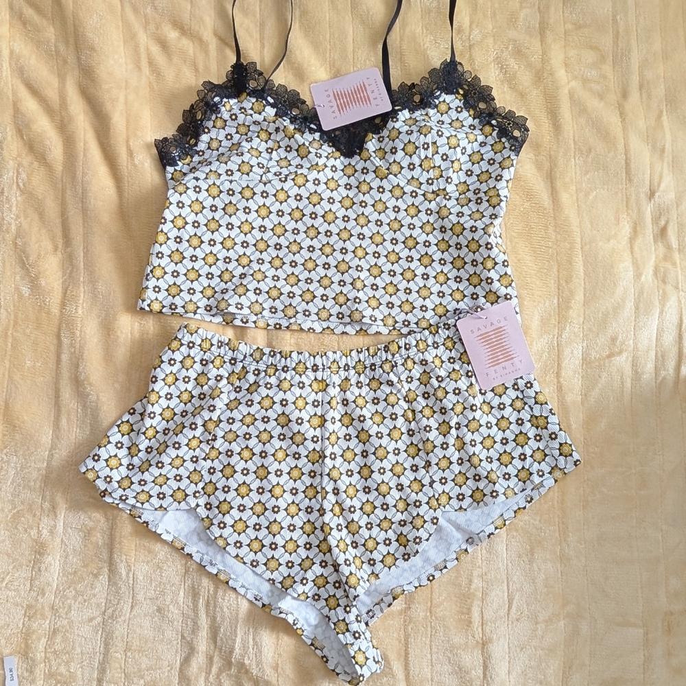 Pick 2 For $25 - Savage X Fenty Sleepwear/Lingerie Set - S